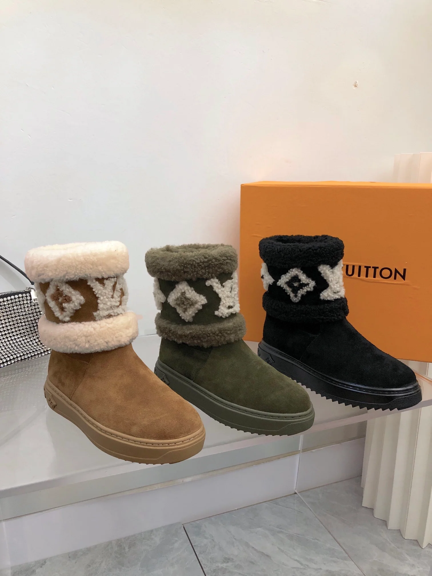 LV - Ботильоны из овечьей шерсти - зелёные