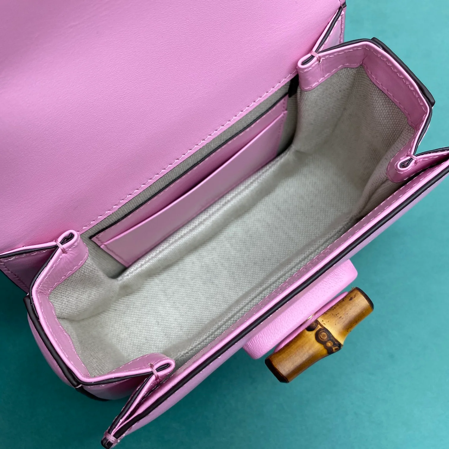 Сумка Gucci Retro Bamboo Bag - Маленькая