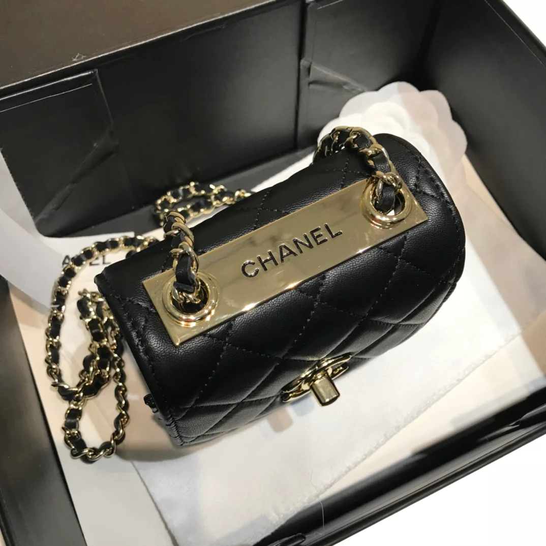 Модный кошелек для монет Chanel на цепочке - 1 шт.