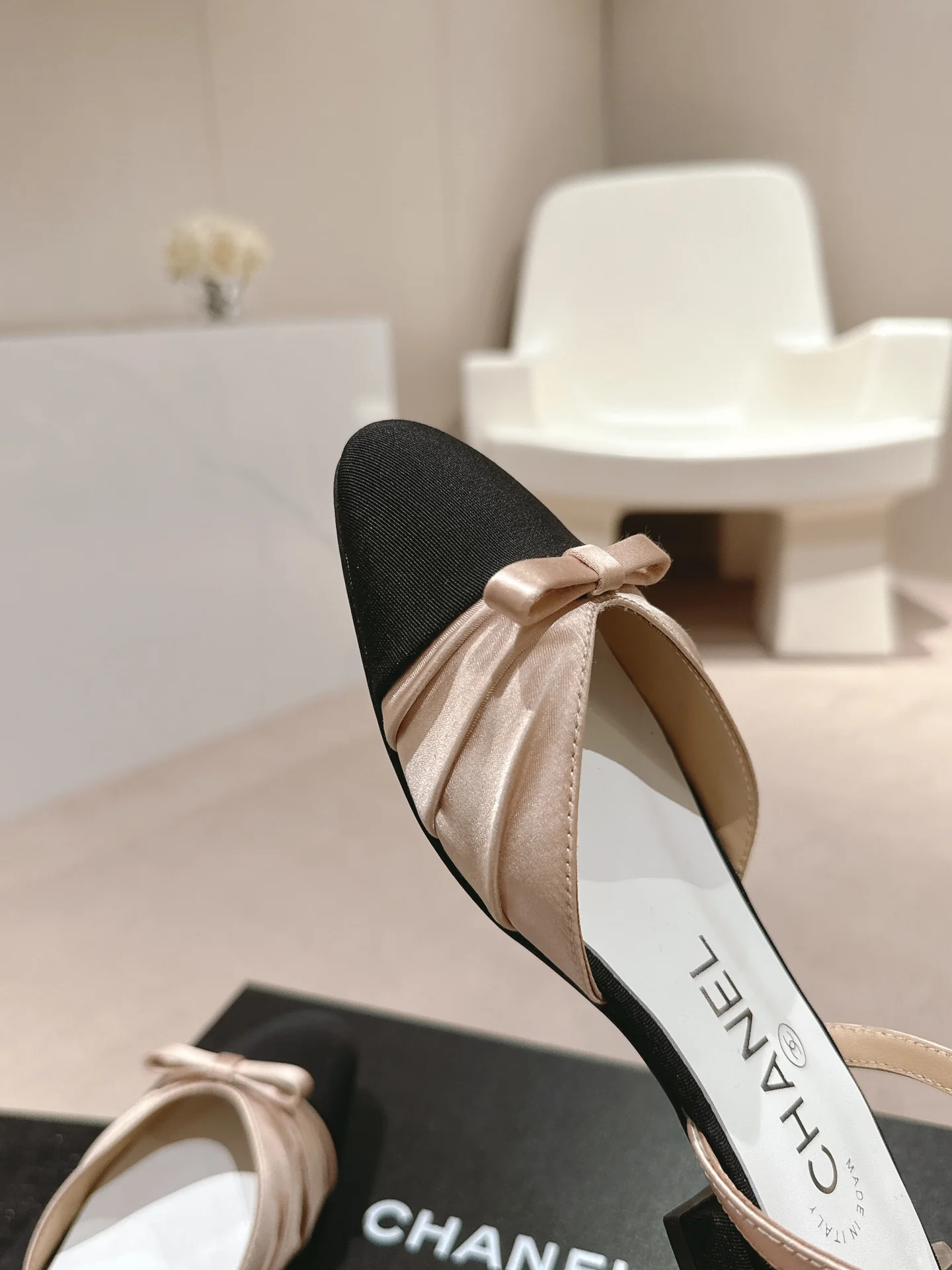 Туфли на низком каблуке Chanel 2024 Ribbon Low Heels - розовые