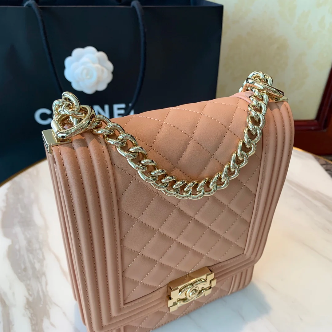 Chanel-boy-19-5-16-6cm