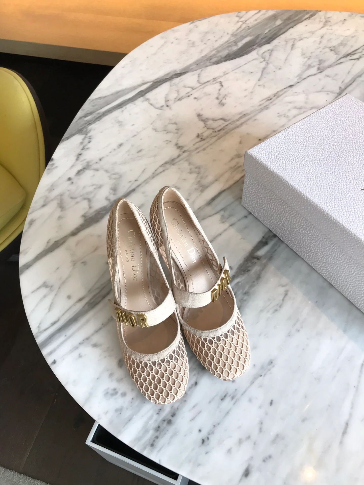 Dior - Сетчатые туфли на высоком каблуке - Телесного цвета