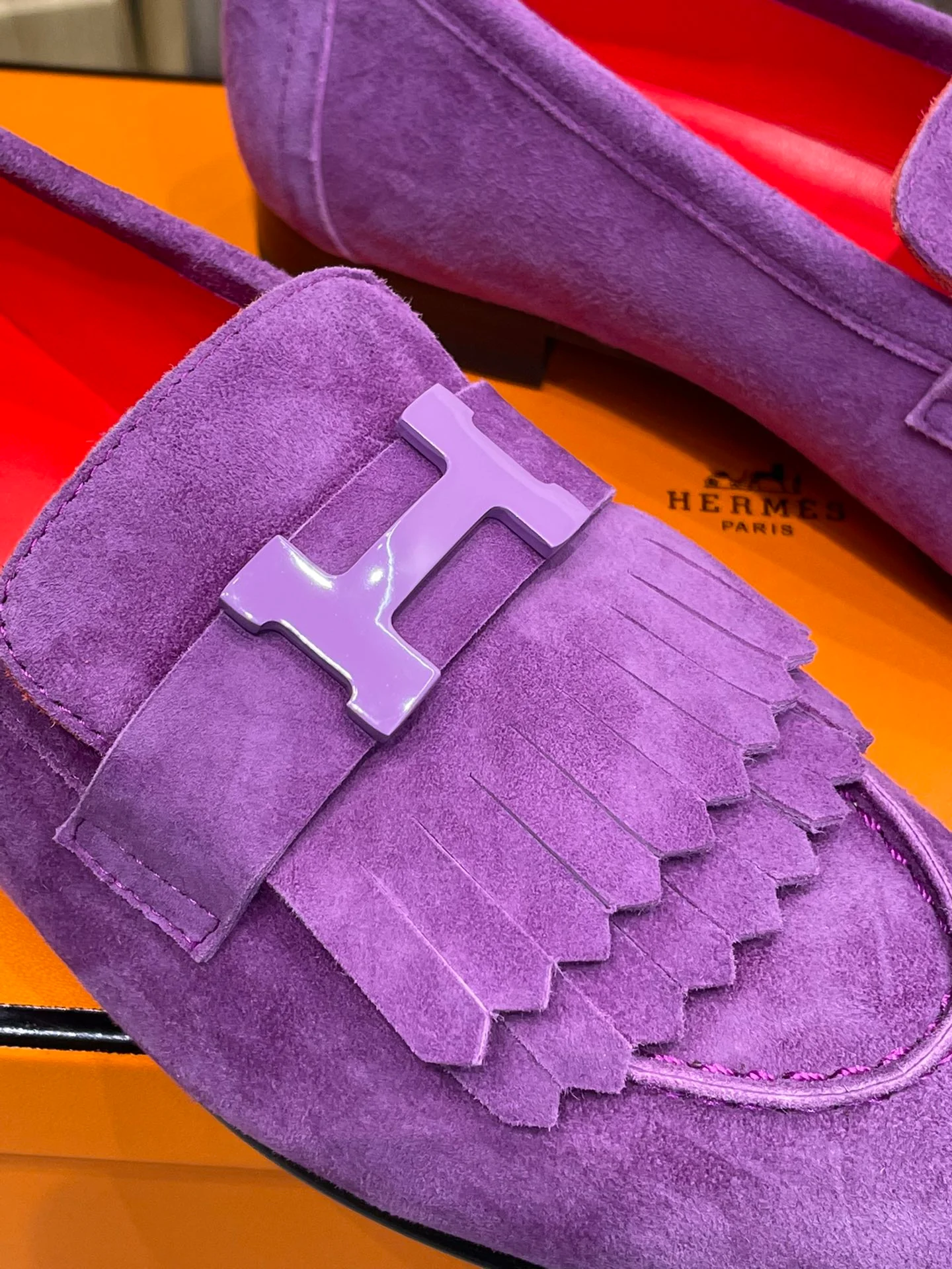 Лоферы Hermes с кисточками