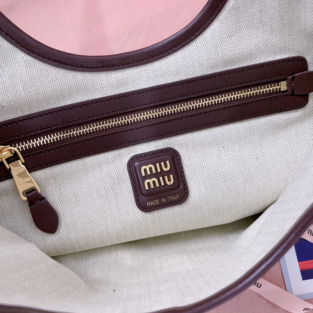Сумка-тоут Miu Miu 5bg231 Isetan Limited Edition - Большая - Кожа и коричневая отделка