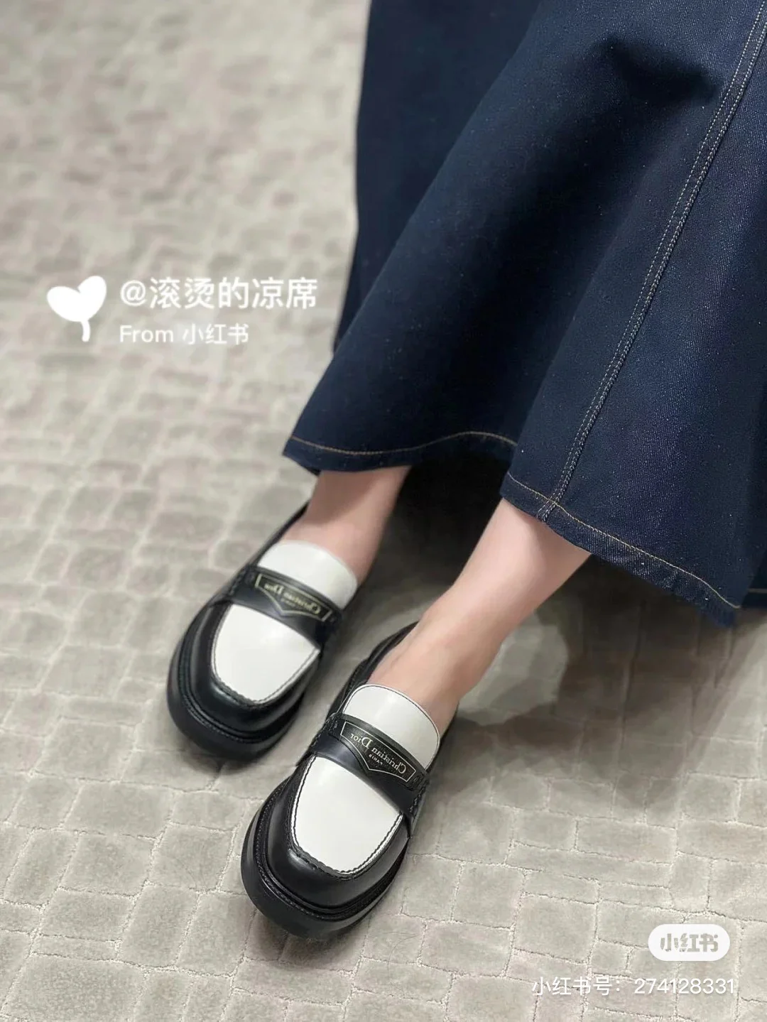 Новинка весны 2023 года от Dior - Кожаные лоферы - Белые