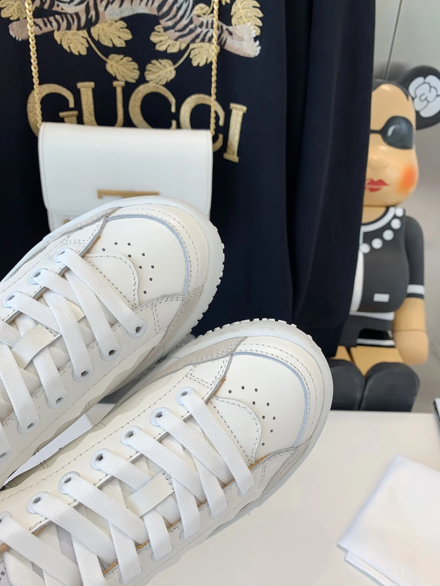 Chloe - Новые белые кроссовки весна/лето