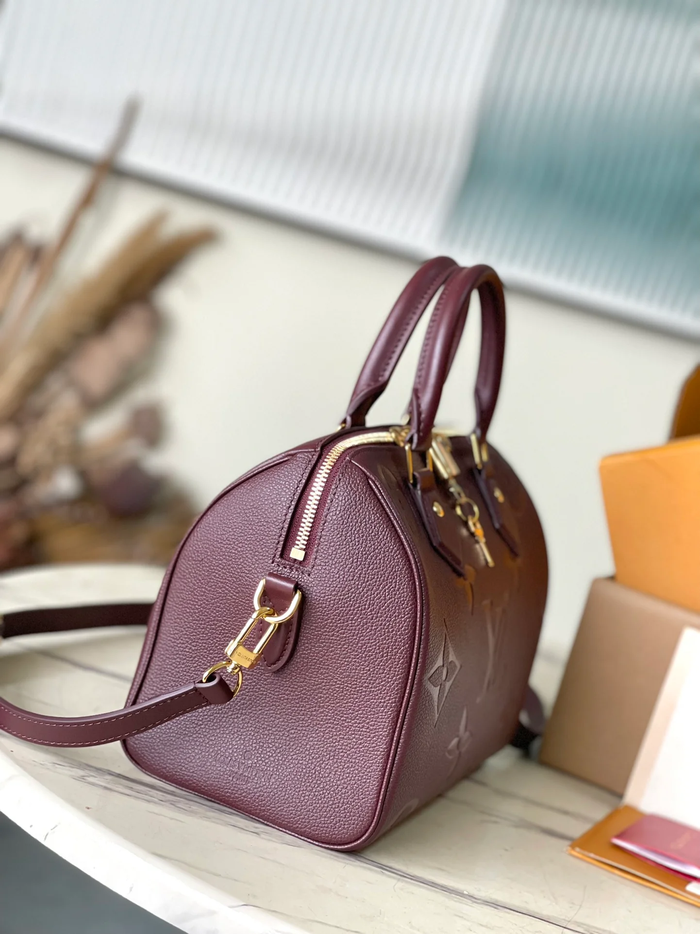 m59273-LV-speedy-25-Сумка через плечо/Клатч-Винно-красного цвета