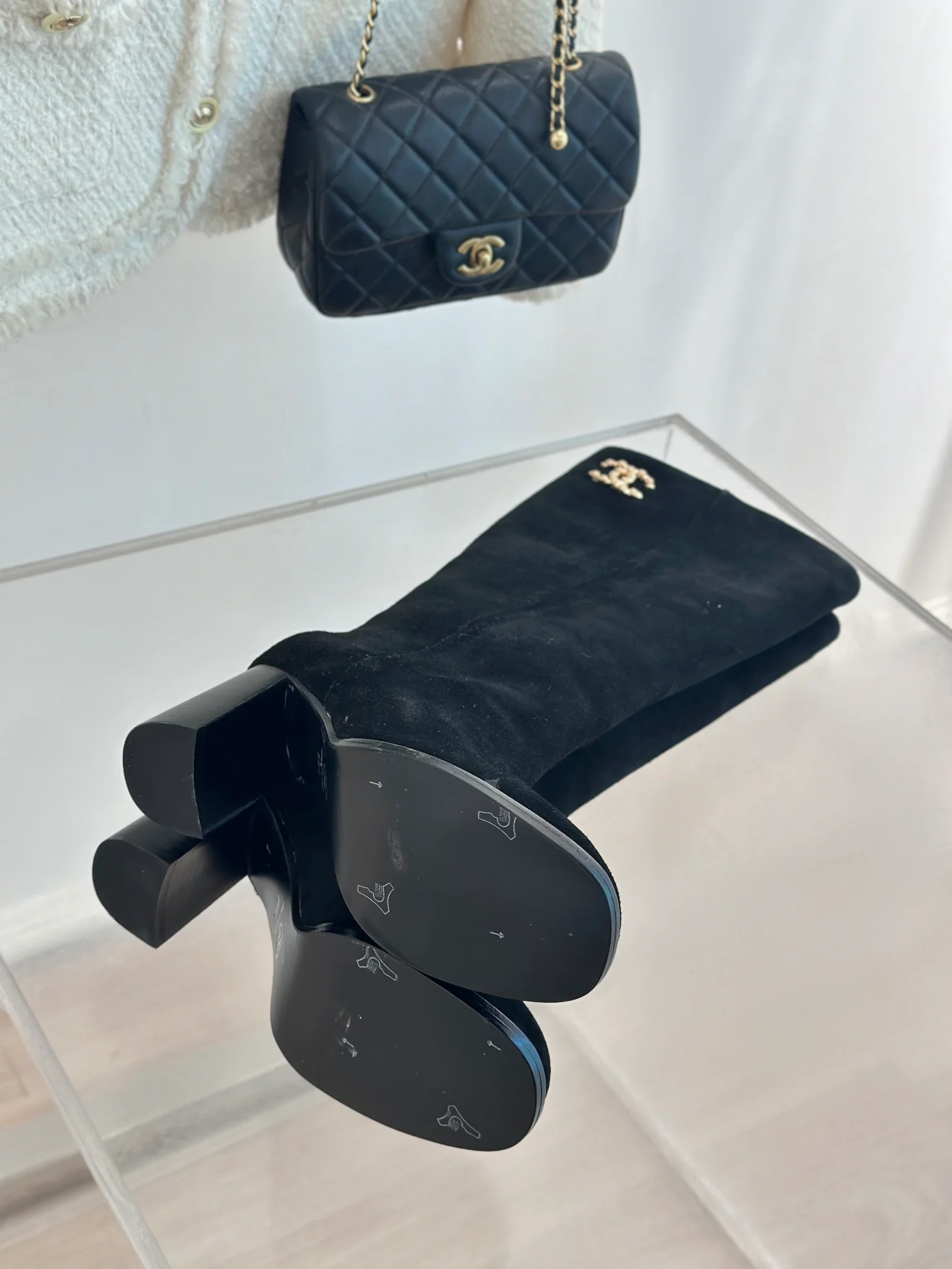 Кожаные сапоги Chanel 2024 - черные