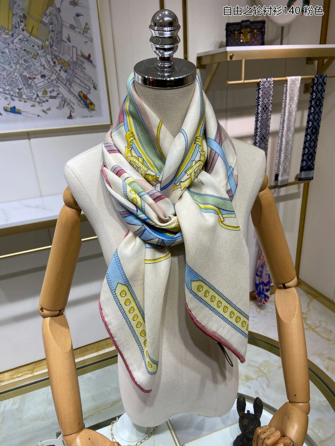 Шарф-платок Hermes Liberty Wheel Square Scarf - 140 см - 70% кашемир - 30% шелк - 2 шт.