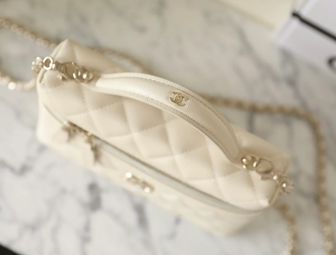 Chanel - Длинный клатч-коробочка - Белый