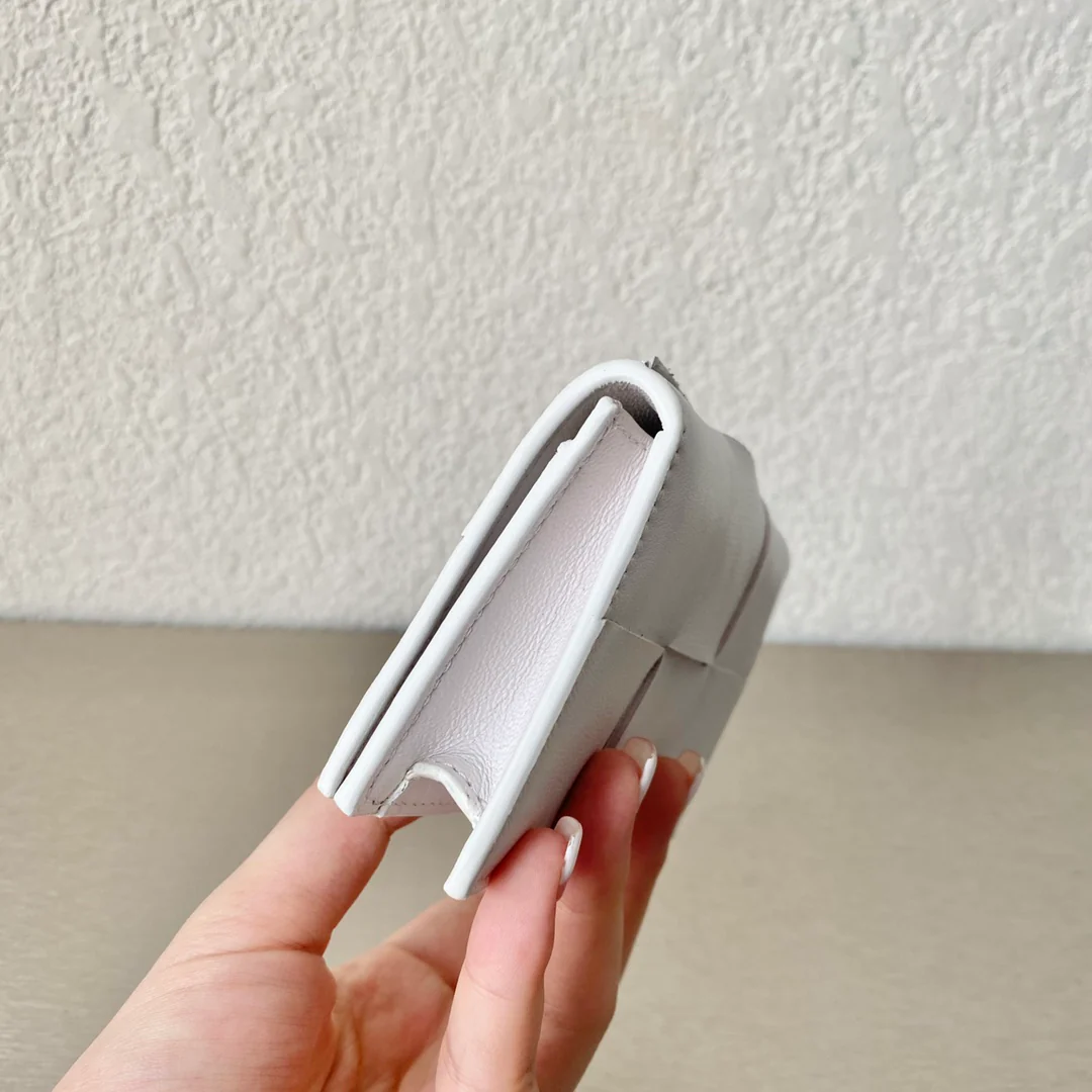 BV-大格翻盖卡包 小羊皮 12.2×7.5×2.5cm