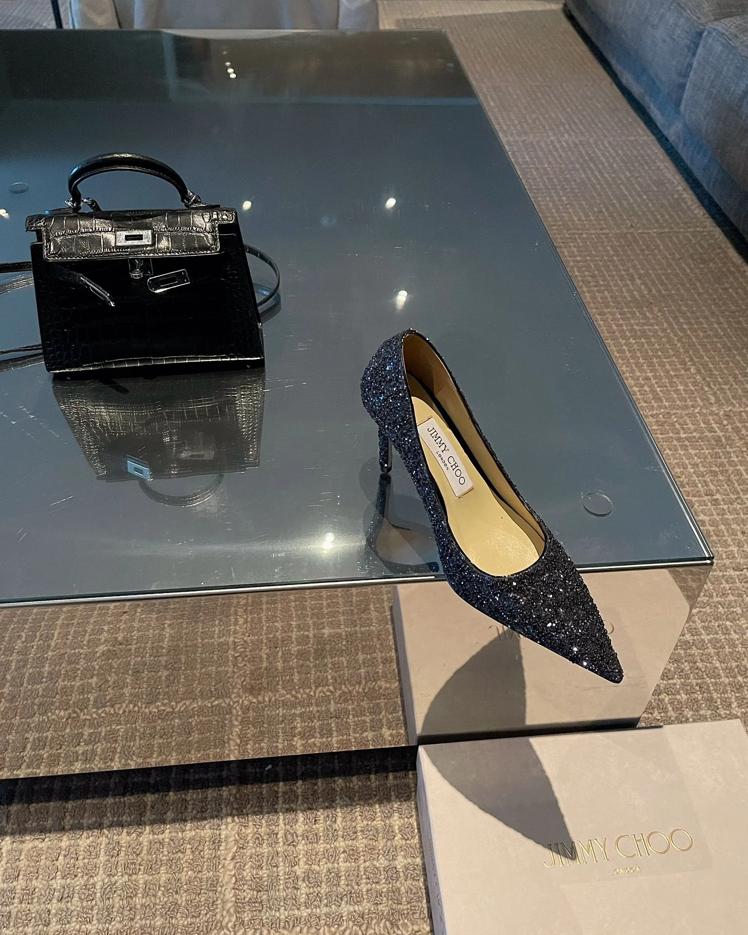 Jimmy - Туфли на высоком каблуке с блестящими жемчужными вставками - Черные - 8 см