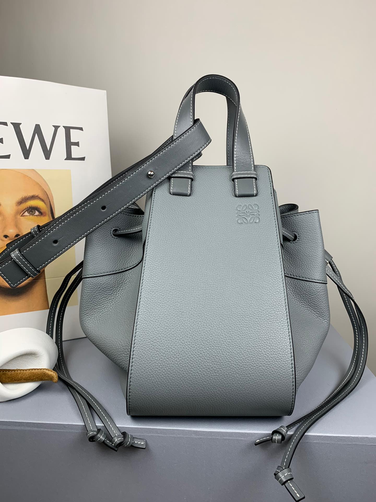 Гамак Loewe, средний размер, 33-28-16-см-11