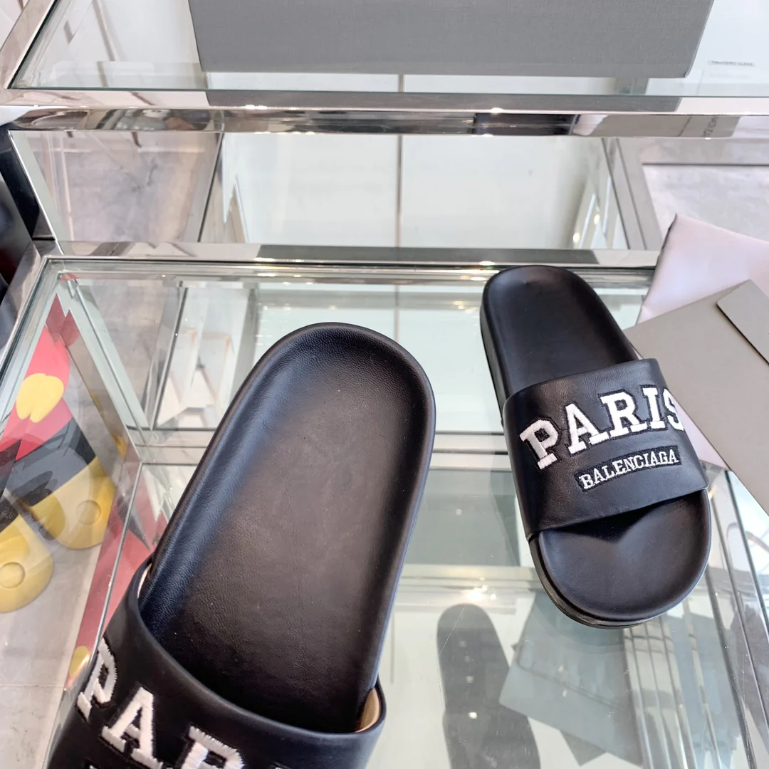 Тапочки Balenciaga Letter - унисекс - черные