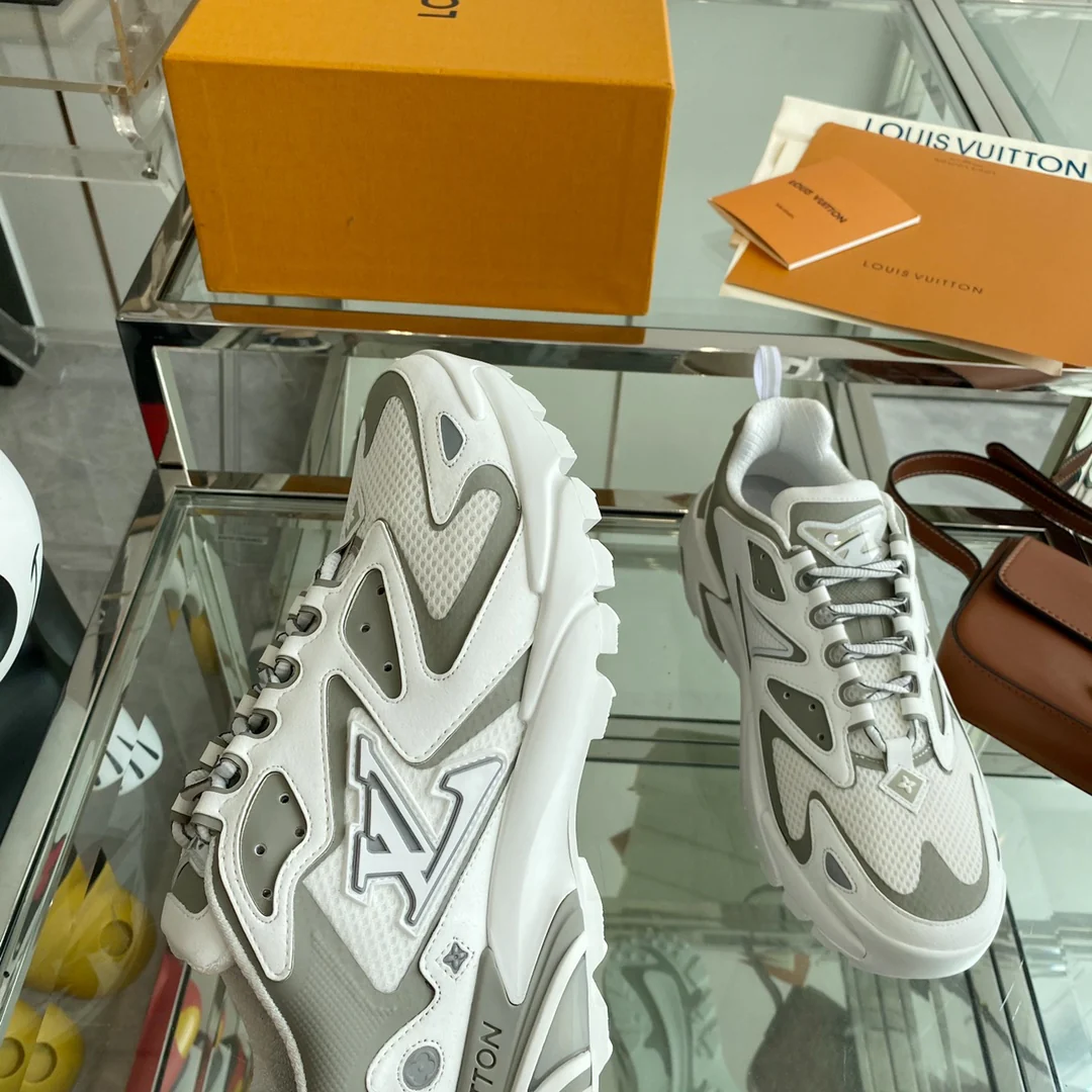 Кроссовки LV Runner Tatic - белые/серые