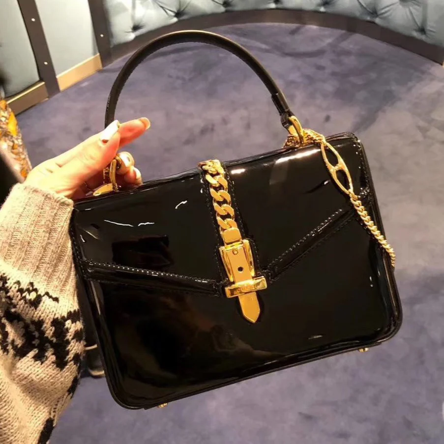 Сумка Gucci Retro с цепочкой - 1