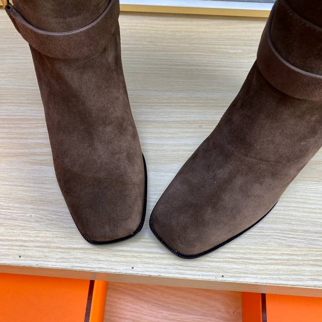 Классические высокие сапоги Hermes 2024 - коричневые