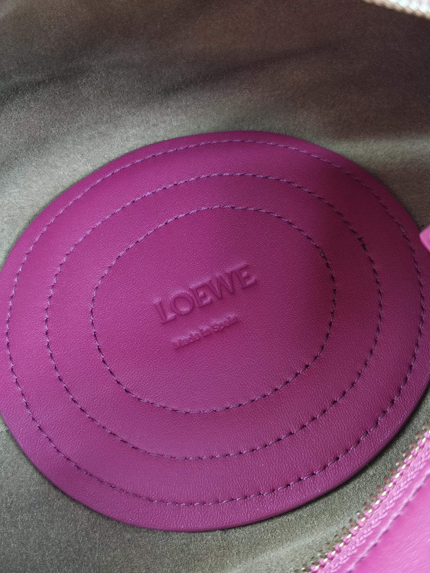 Сумка для прогулок Loewe Paseo - телячья кожа наппа - маленькая - с цепочкой - красная