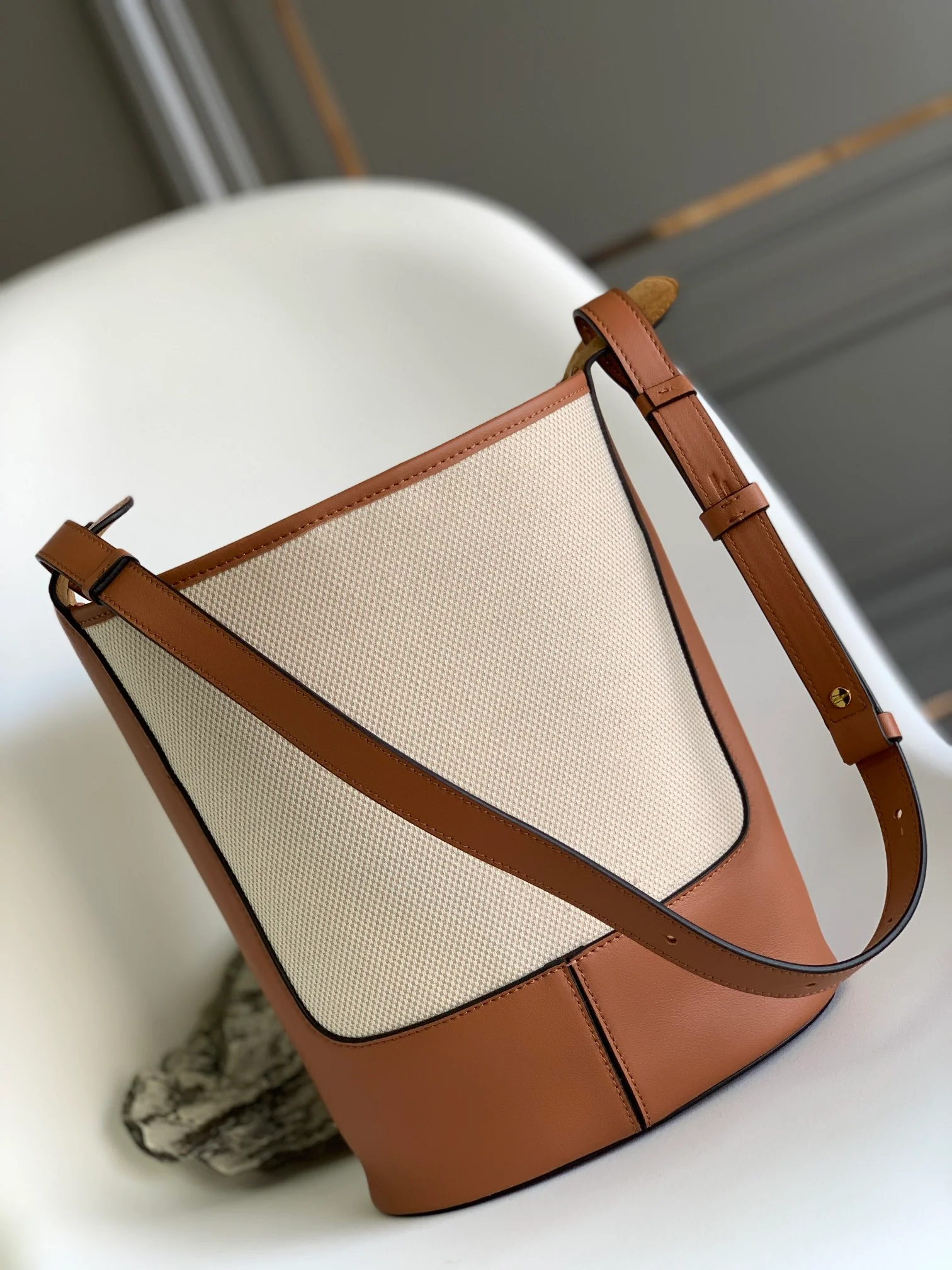 сумка-ведро Loewe-hobo