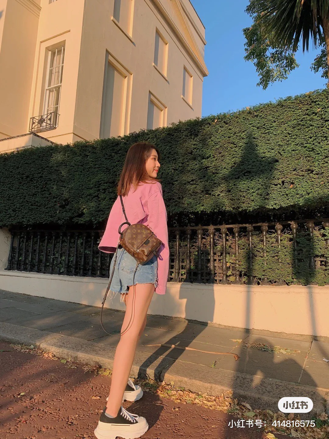 m44873-LV-palm-springs-mini-backpack