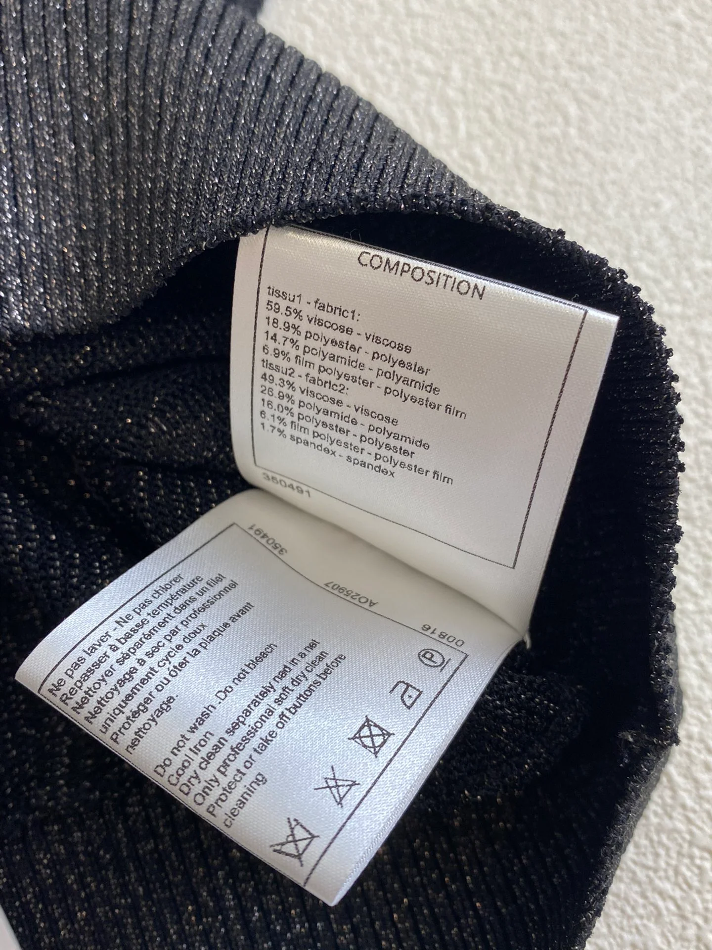 Chanel - 2404 - Новинка ранней весны: вязаный жилет на тонких бретелях - черный