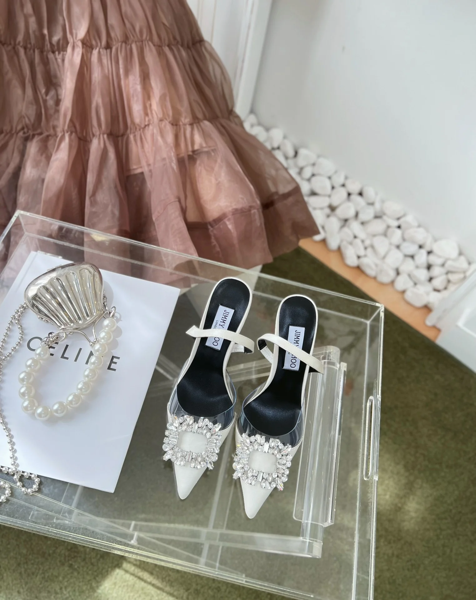 Босоножки на шпильке Jimmy Goddess Series с бриллиантовой пряжкой - белые