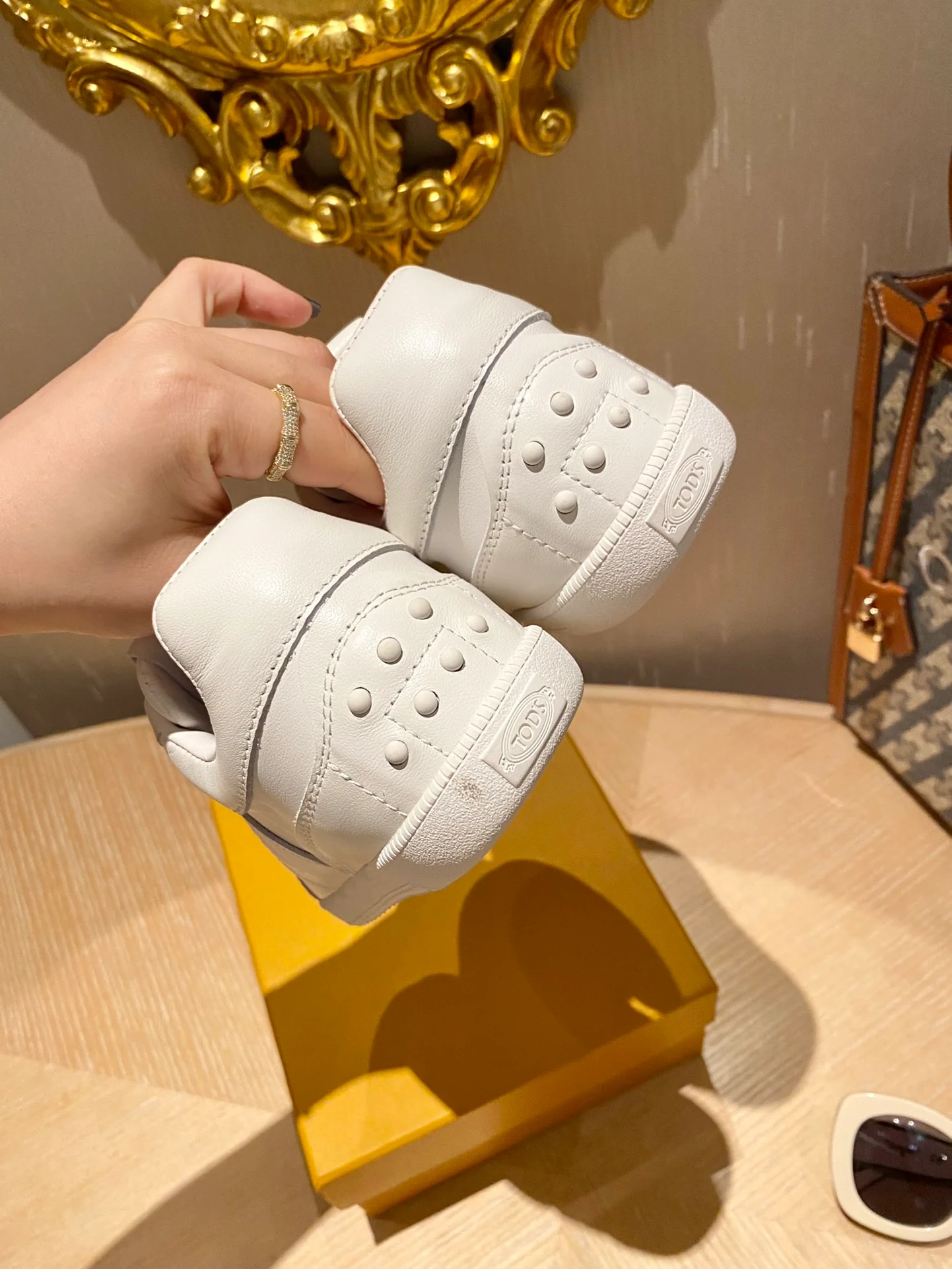 Tods - Белые кроссовки - Повседневная обувь - 1