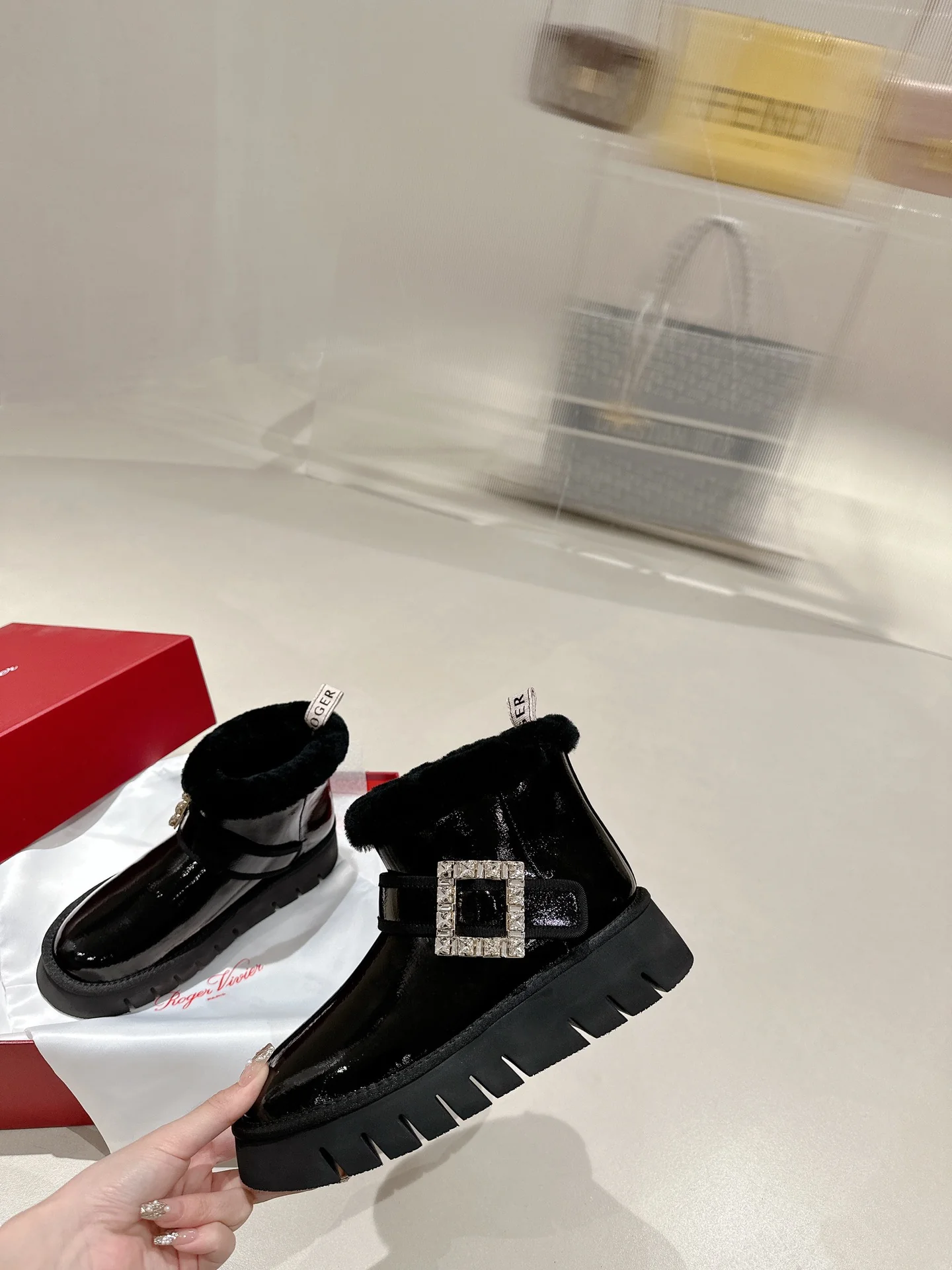 Ботильоны с квадратным носком и пряжкой - 2024 - Кожаные ботильоны - Черные