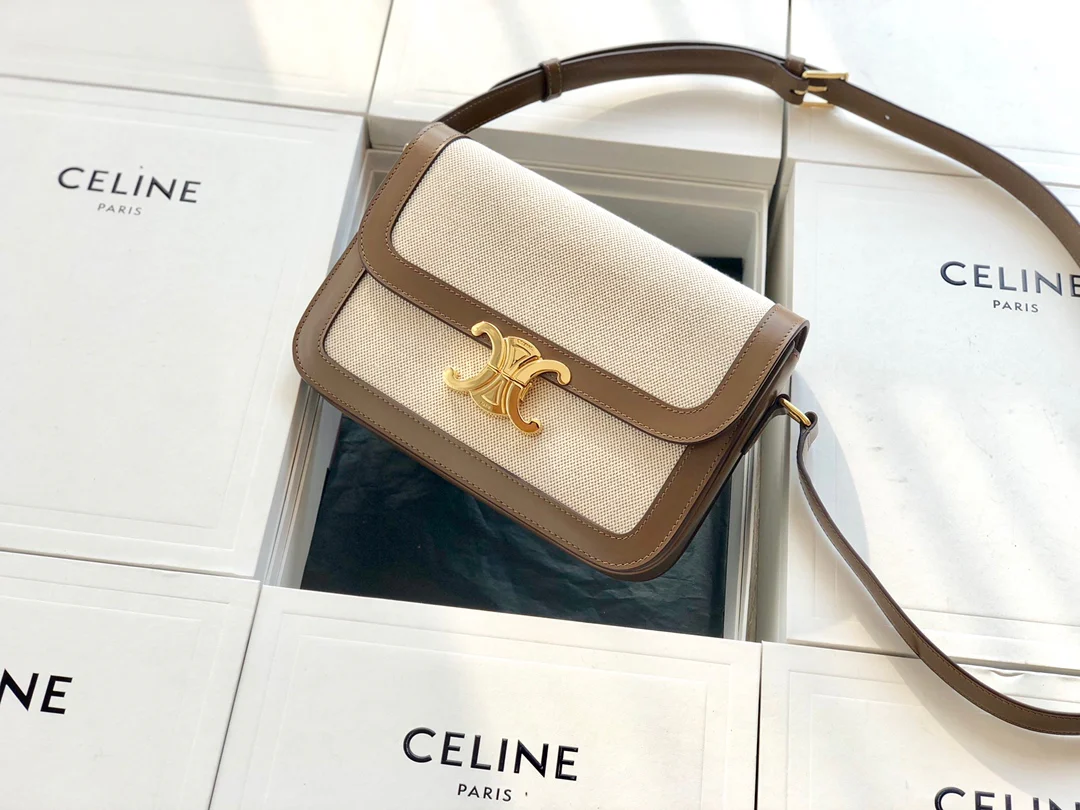 Сумка Celine Triomphe из ткани Triumph с отделкой из телячьей кожи - Средний размер - 22,5 см