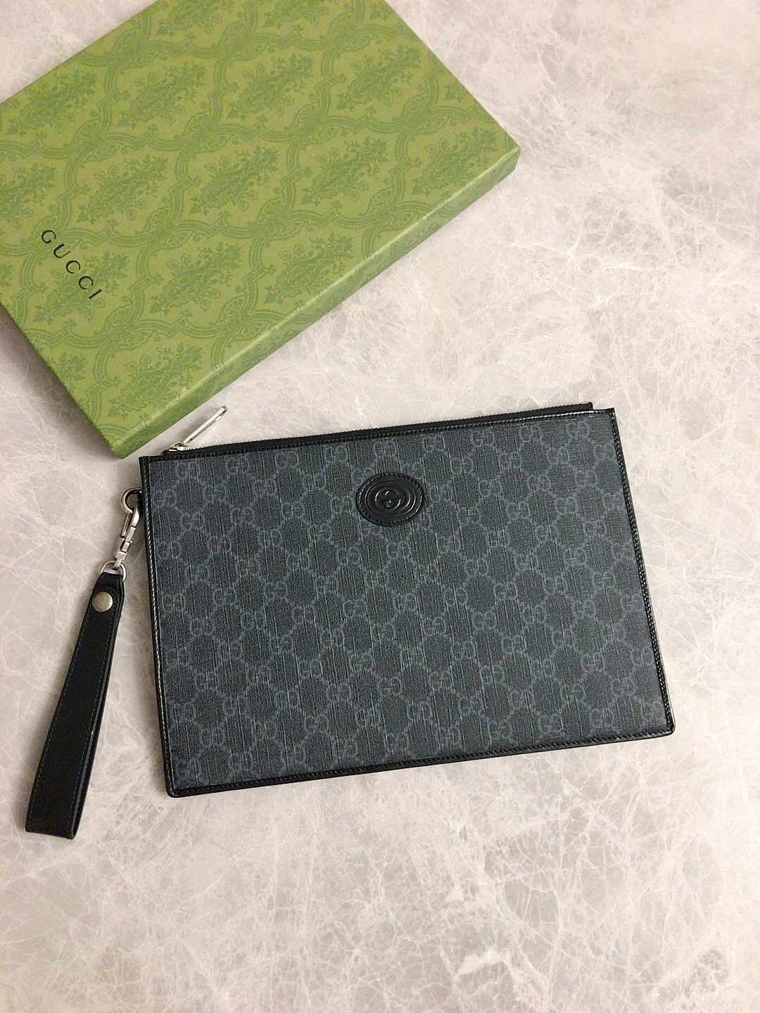 Gucci-新款老花手拿包