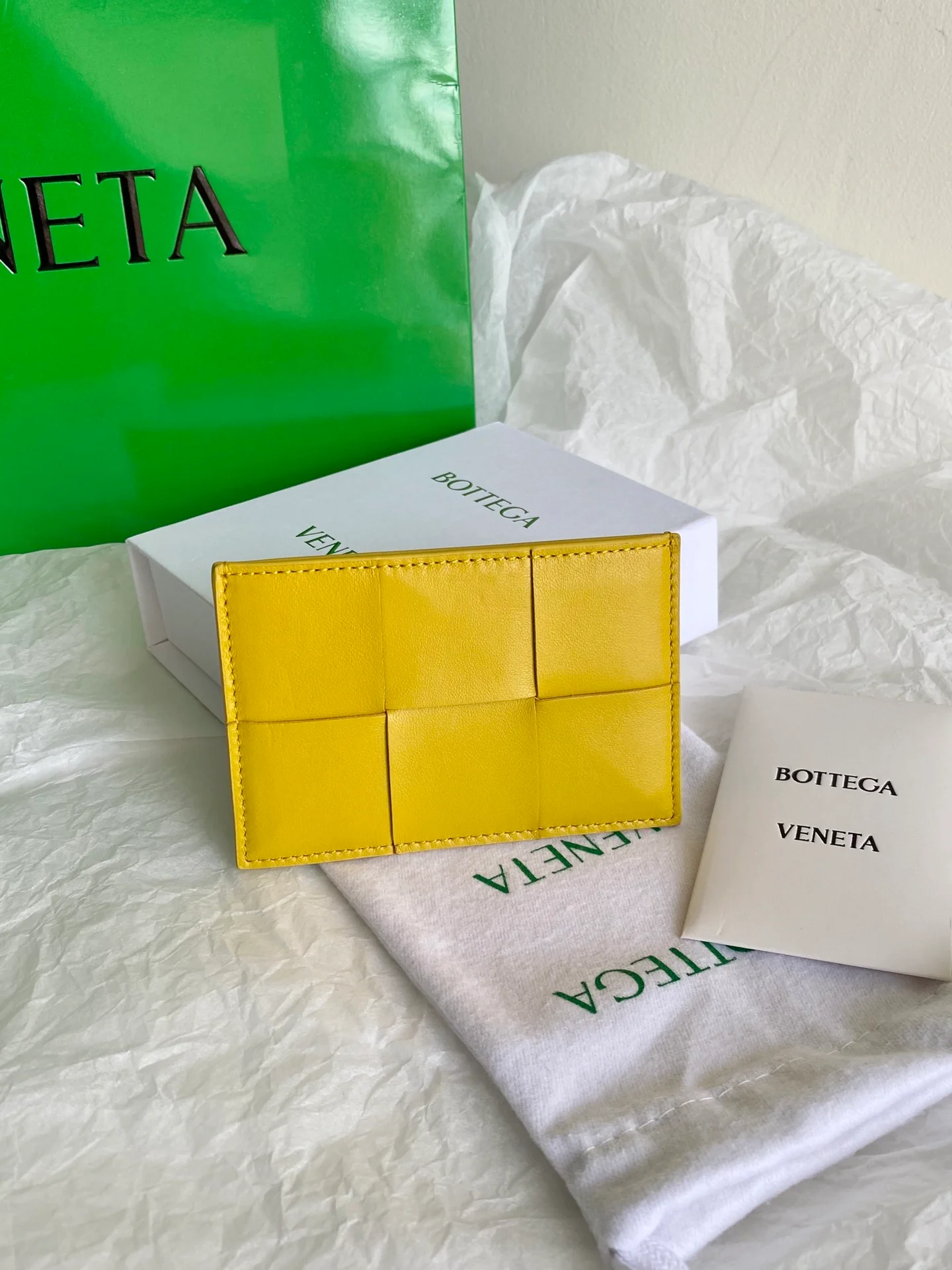 BV-小格子 卡包 小羊皮 11.5x7.5cm 土黄色