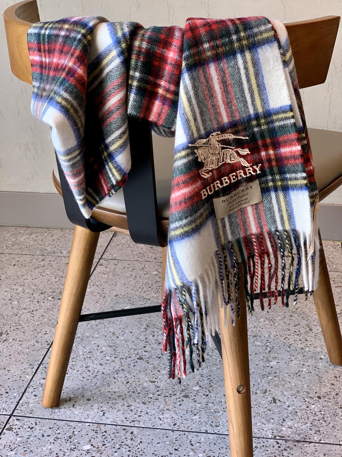 Кашемировый шарф Burberry - 30 см - 195 см