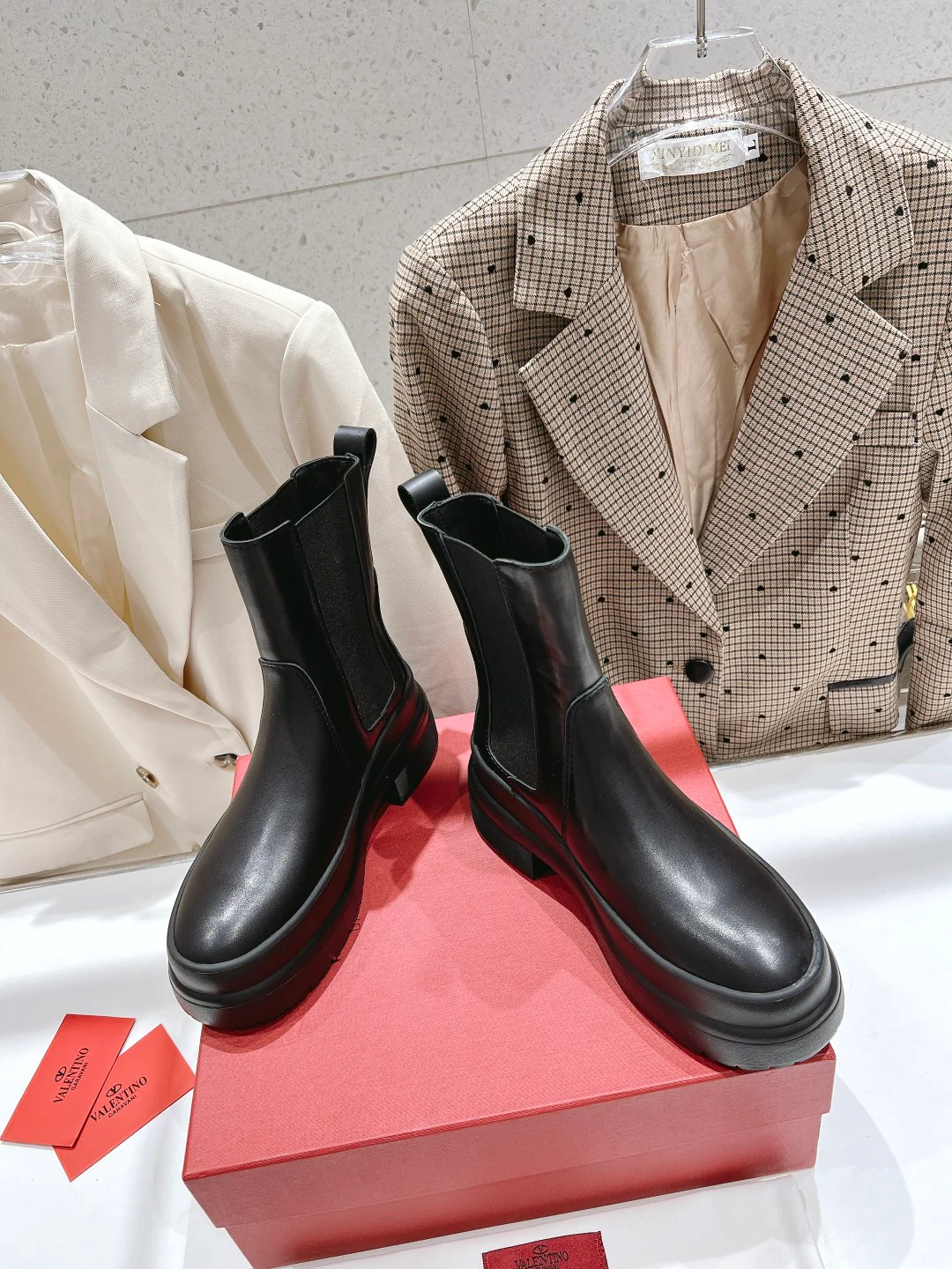 Ботинки на платформе до середины икры Valentino - черные