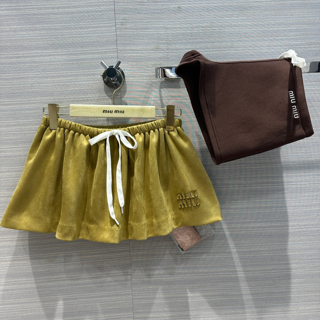 Miu Miu - 2404 - Весенне-летний комплект ?Интеллектуальный шик?: брюки и юбка - Оливково-зеленый