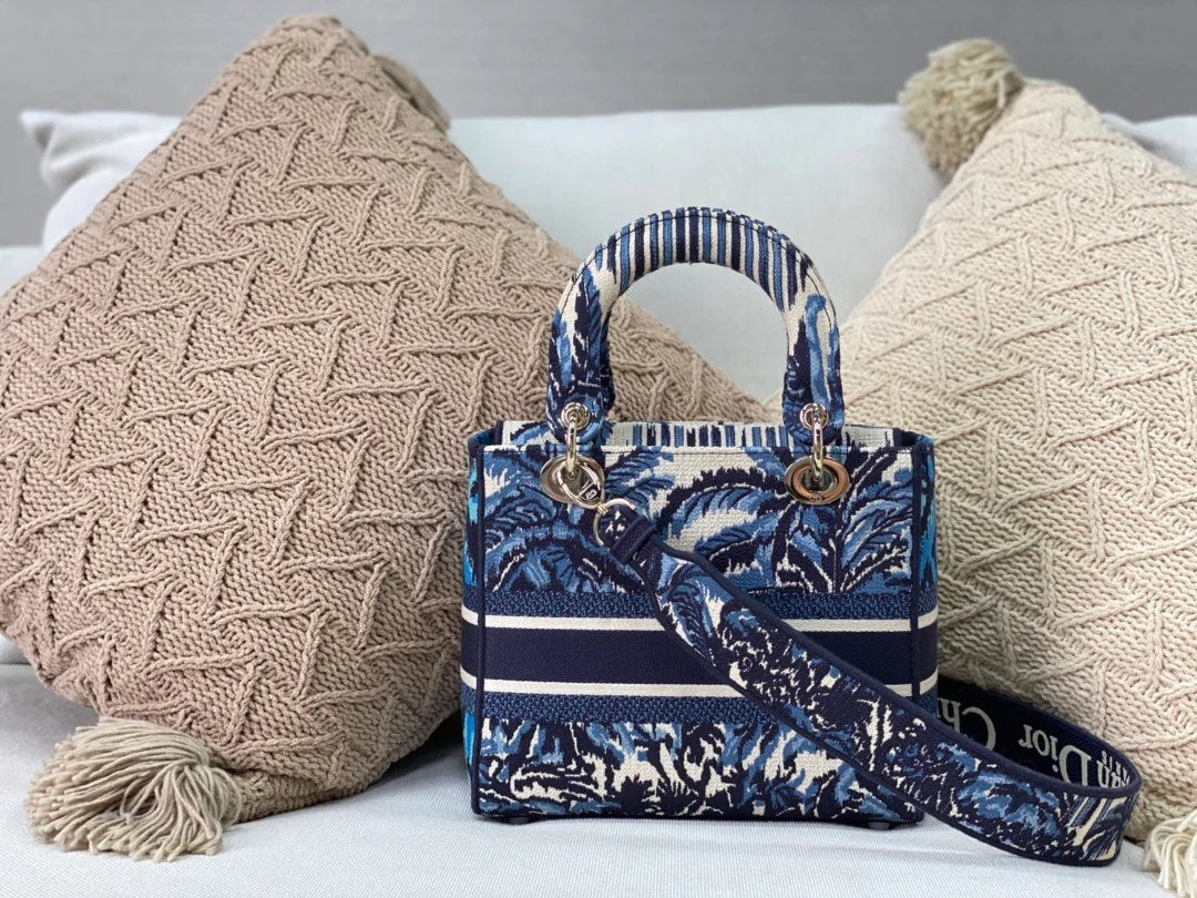 Сумка Dior Lady D Lite - вышивка на холсте - индиго-коричневый