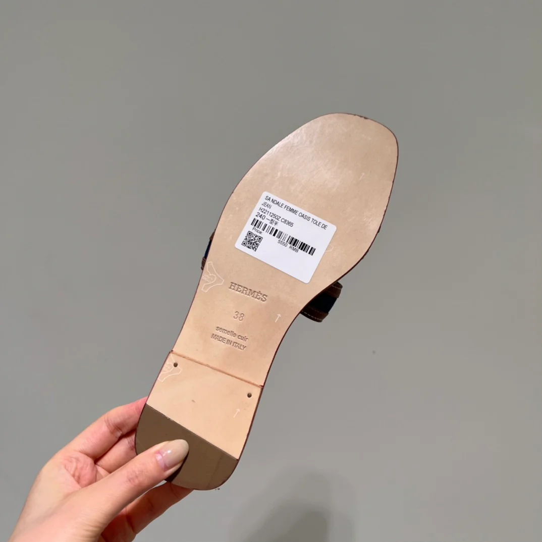 Новинка сезона весна/лето 2022 от Hermes - плоские тапочки H - 5