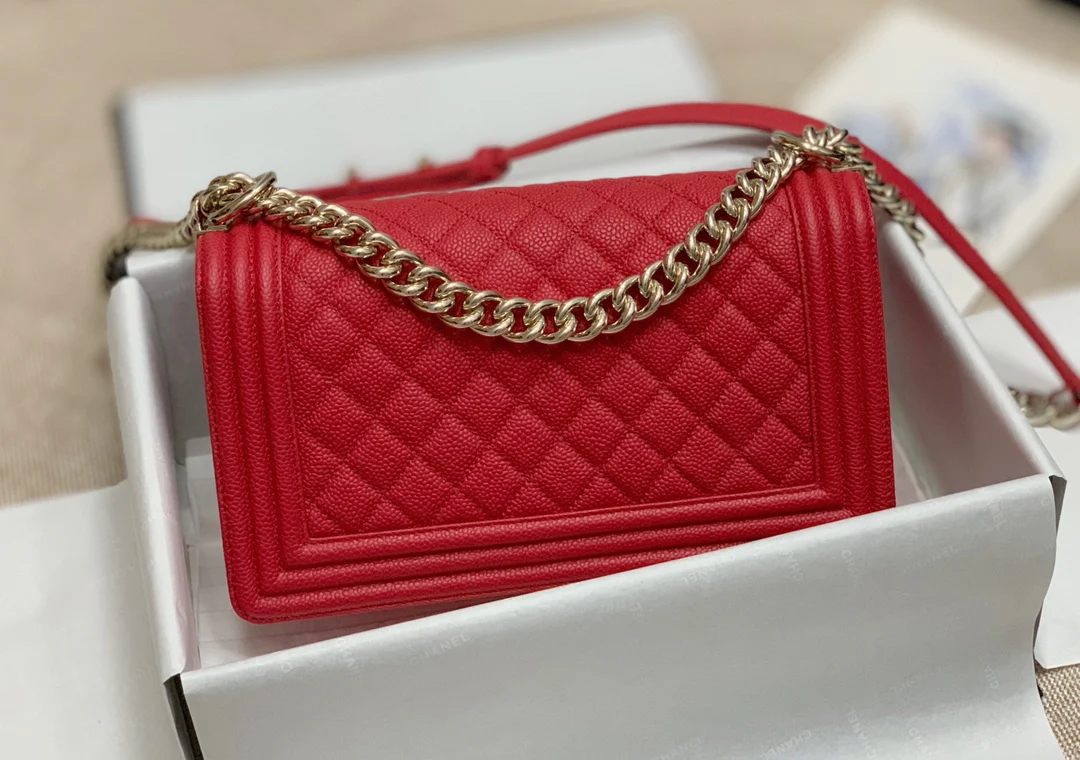 Chanel Boy - 25 см - 38