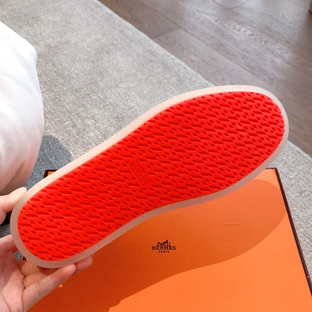 Новинки ранней весны 2021 года от Hermes - Спортивная и повседневная обувь - Мужская - 2