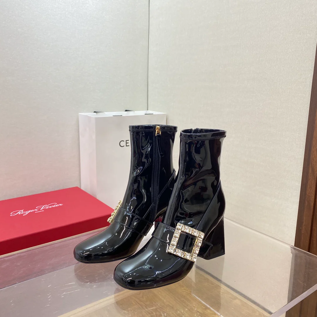 RV - Туфли на высоком каблуке с кристаллами Swarovski