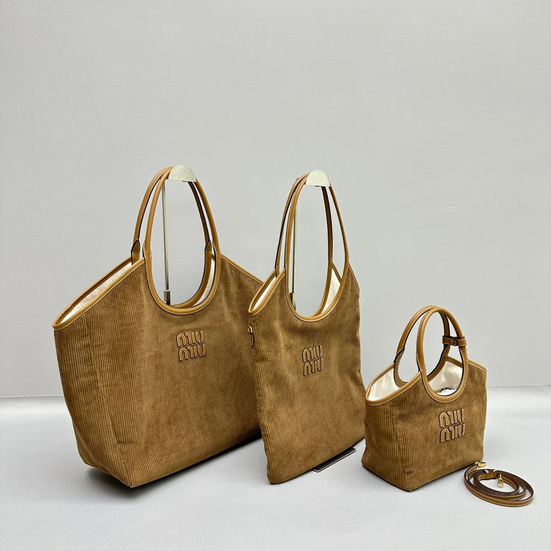 Сумка-тоут Miu Miu Ivy — сравнительные изображения