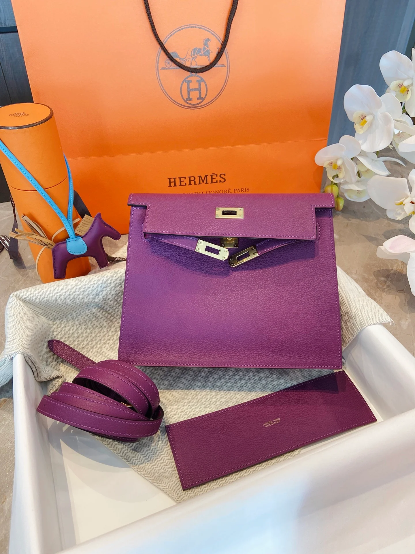 пряжка Hermes-kelly-danse-anemone-purple-gold