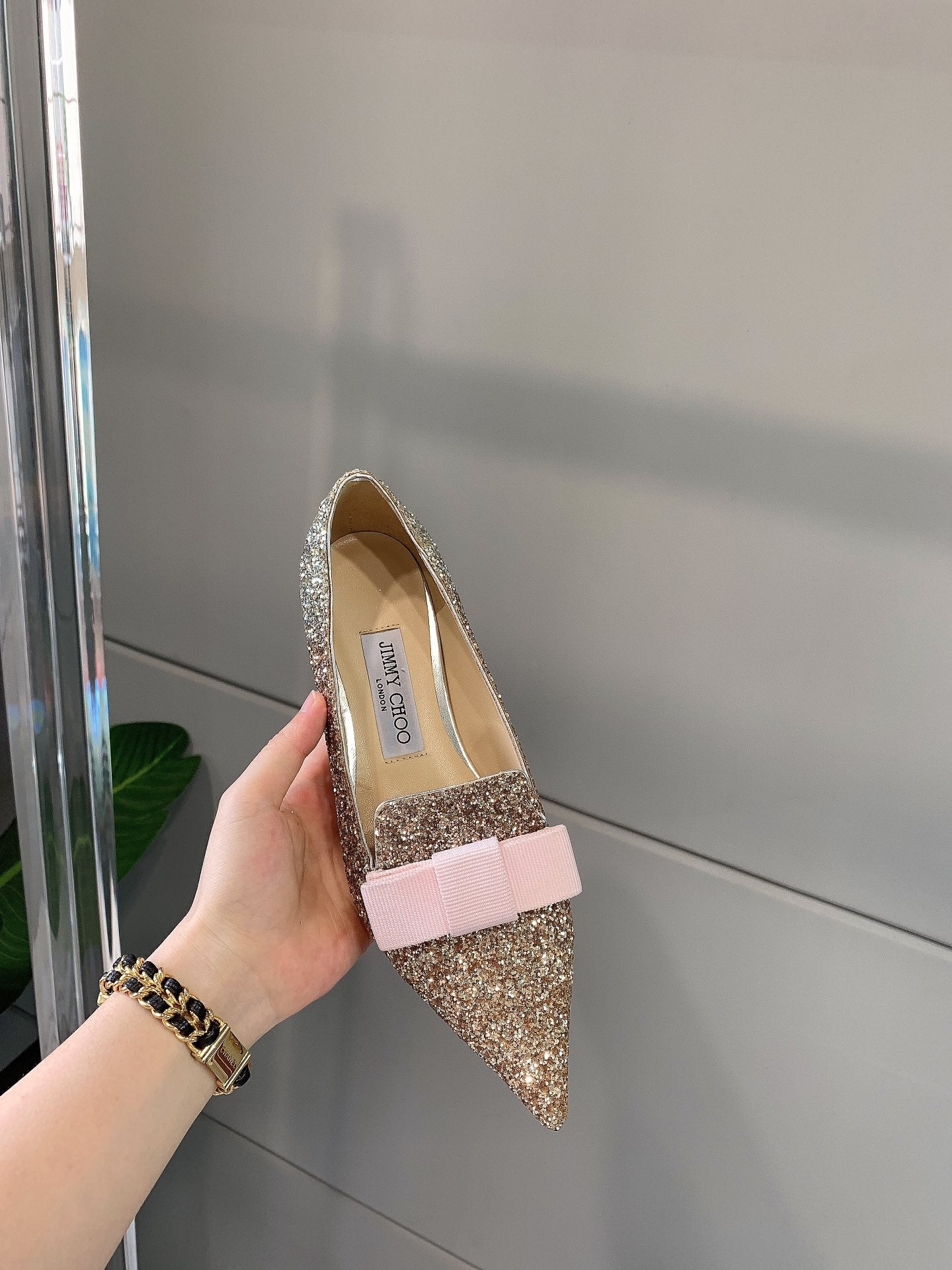 Блестящие балетки Джимми с острым носком