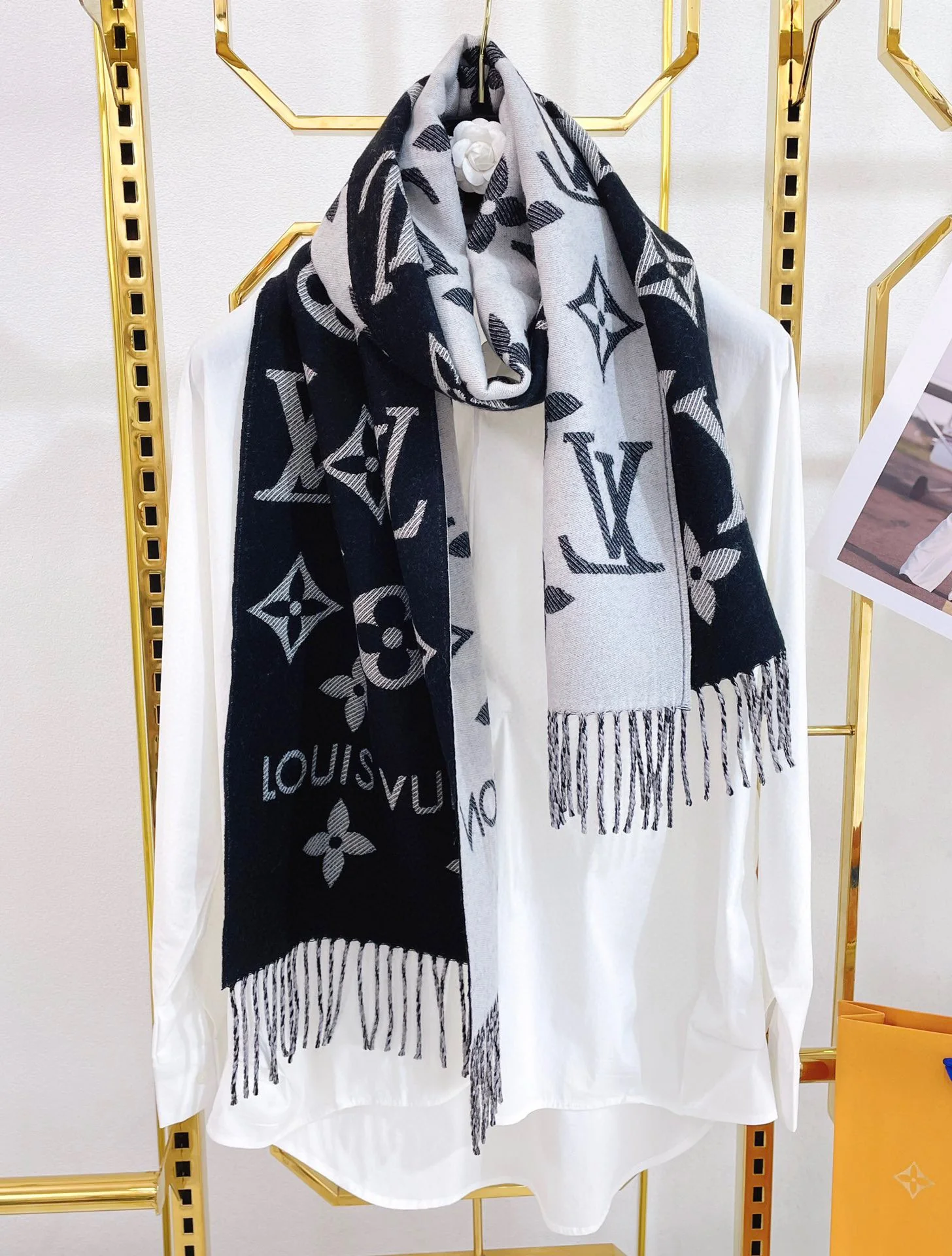 Бестселлер LV-100-Wool-Essential Scarf-186-34cm-1