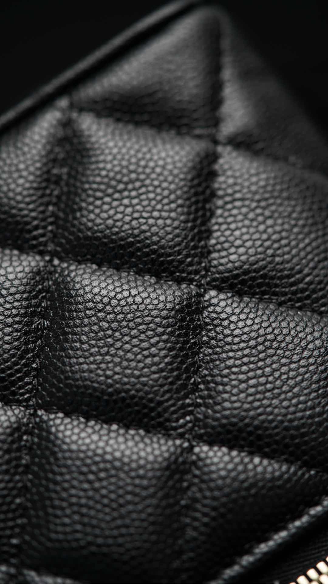 Сумка-ланчбокс Chanel 25c Lychee Beef - черно-золотая