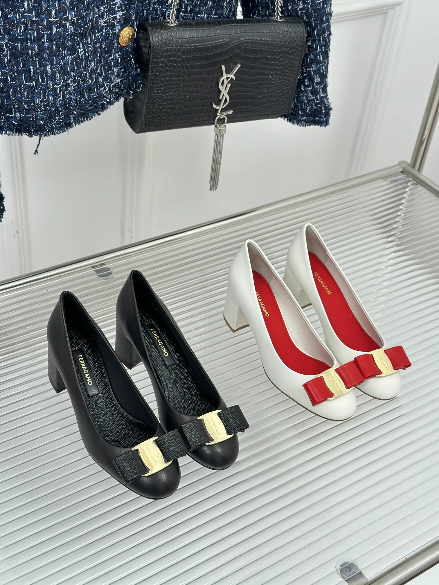 Туфли на массивном каблуке Salvatore Ferragamo 2025 — изображение из коллекции.