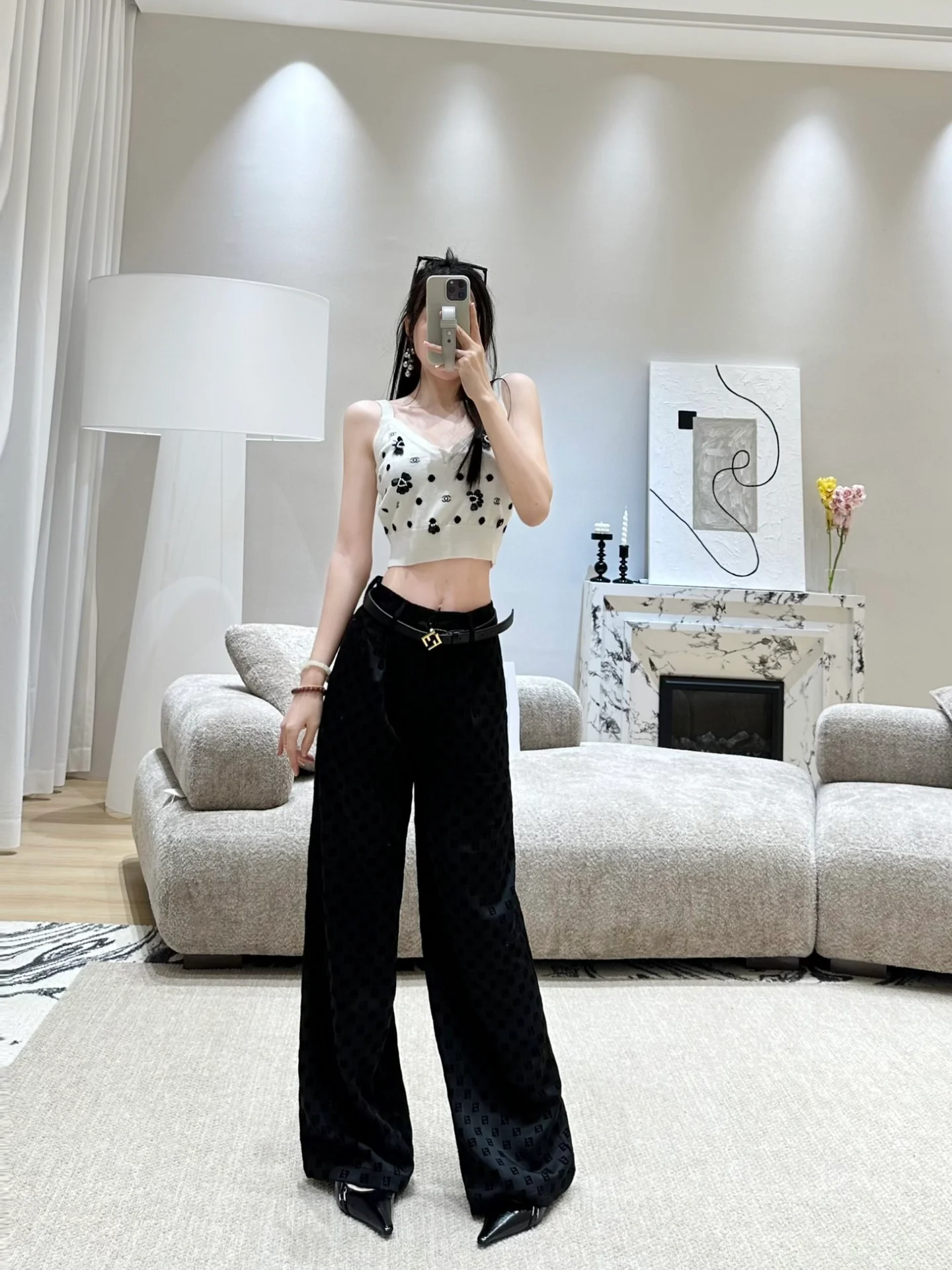 Fendi-2403 - Новые повседневные брюки с широкими штанинами и бархатной отделкой в ??виде букв.