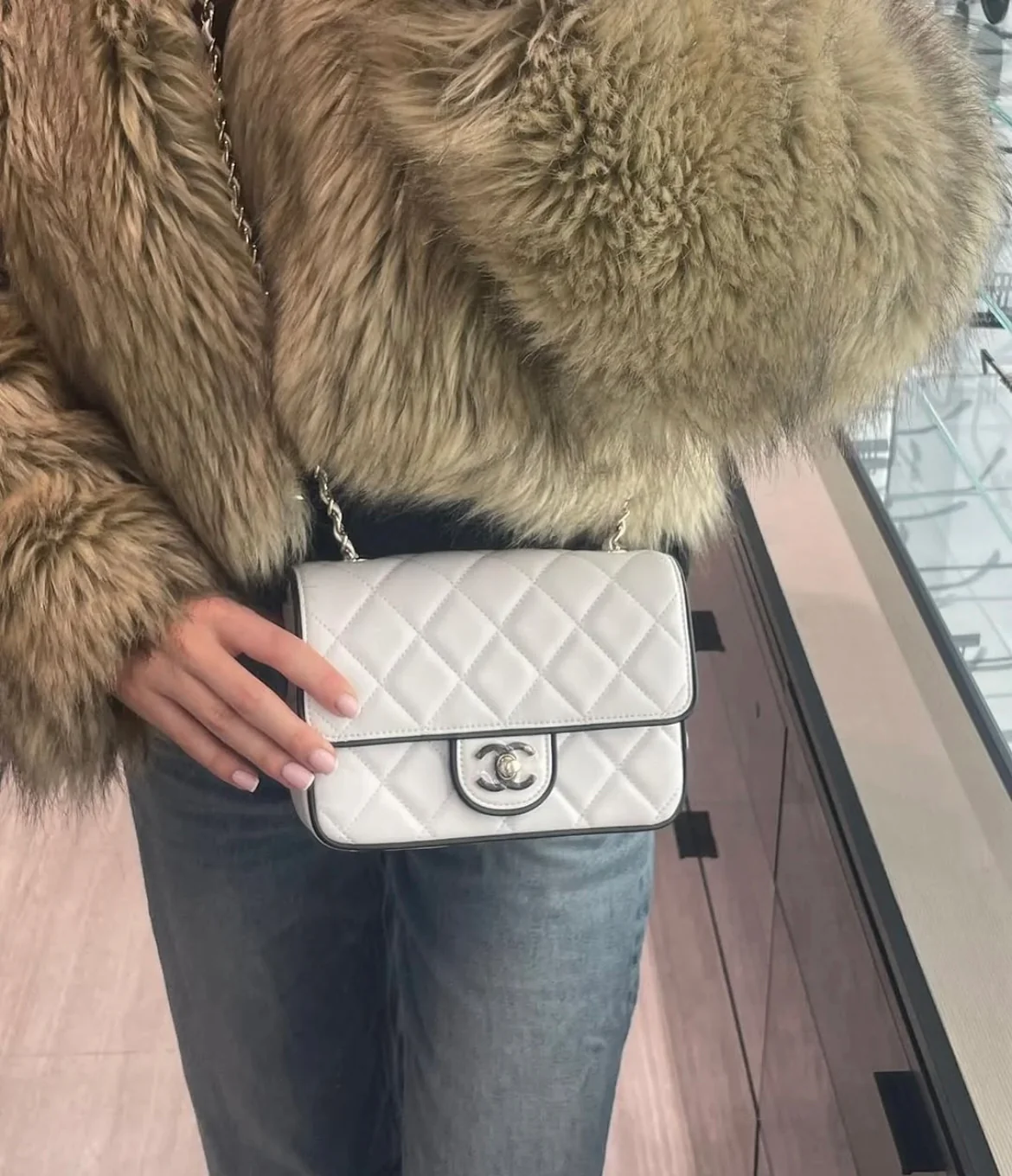 Chanel 25 пенсов - Panda Square Fat Man - White