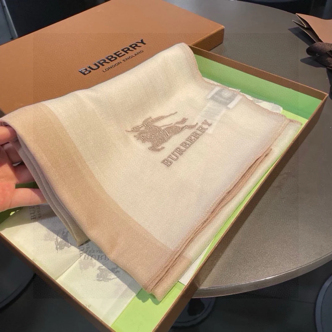 Кашемировая клетчатая шаль Burberry 2024 - 90-200
