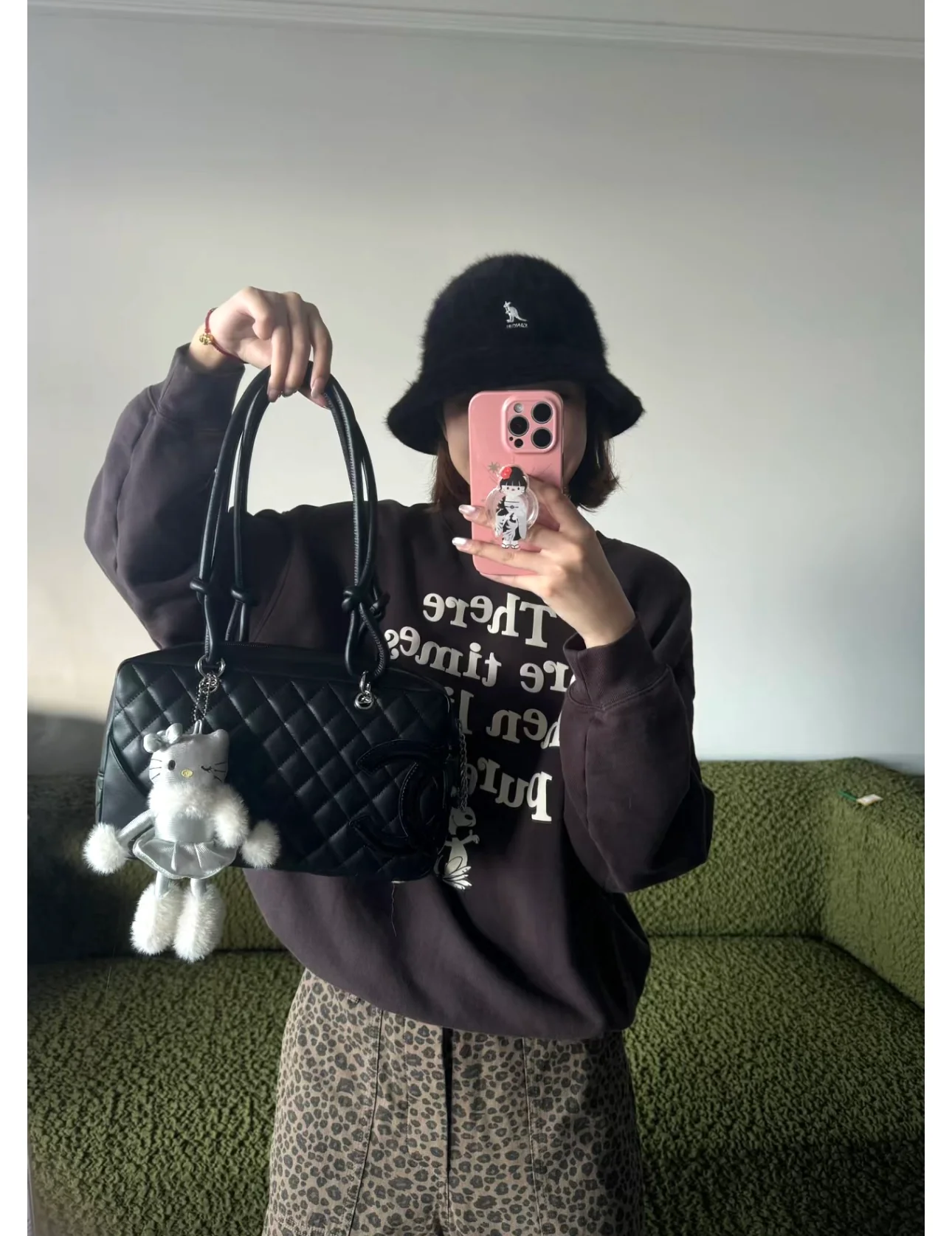 Chanel - Классическая, вневременная винтажная большая сумка-подушка Kang Peng