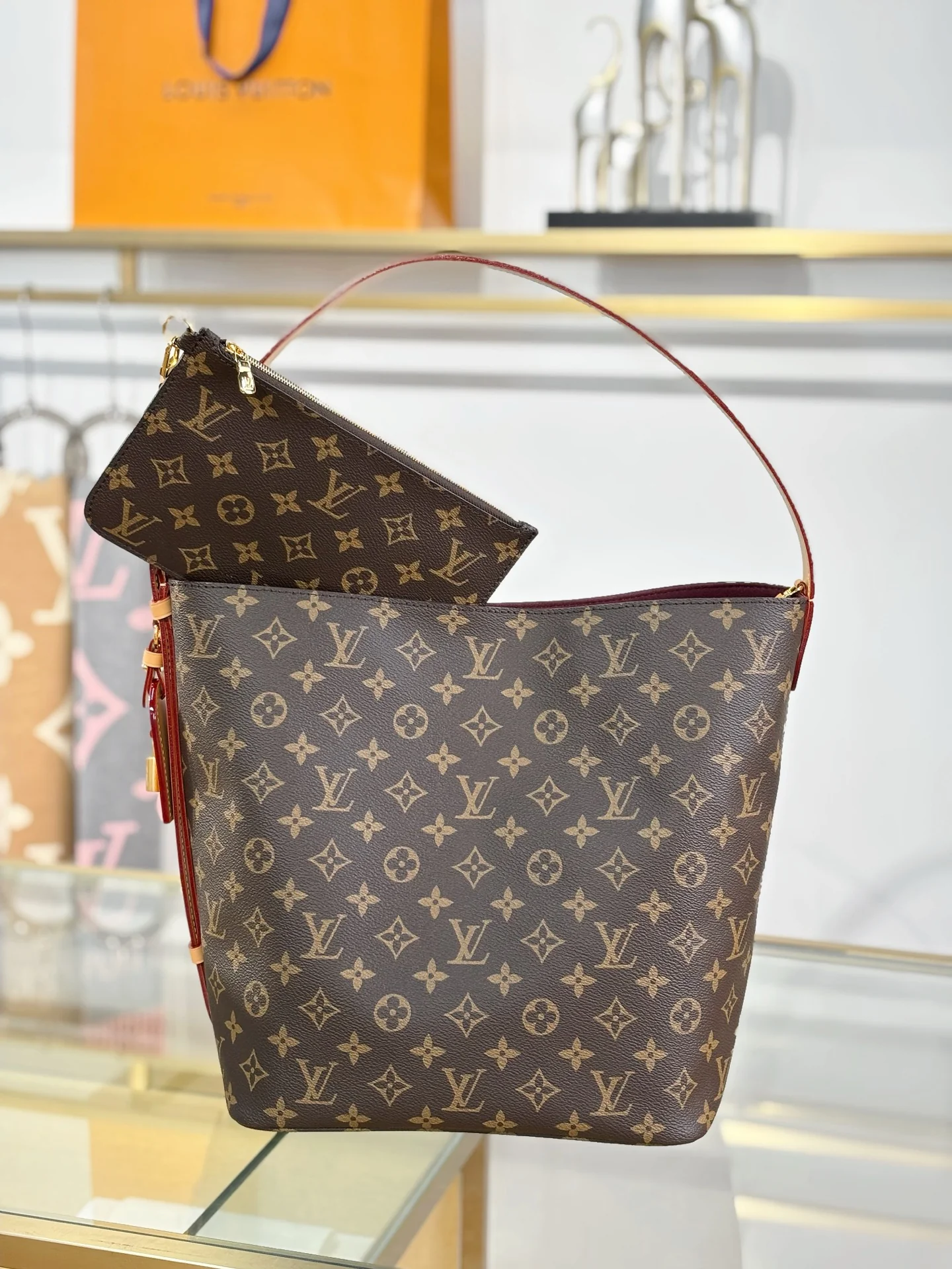 LV-m12926-all-in-large handbag-monogram